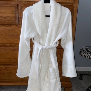 Pottery barn plush robe